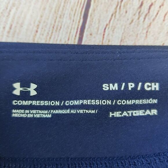 Under Armour HeatGear Printed Graphic Capri sz S 1302774 - Picture 9 of 10